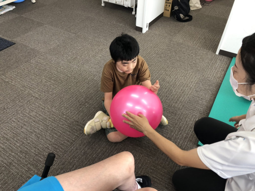 運動（ボール）